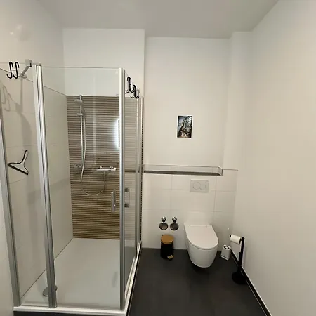 アパート Derday Im *