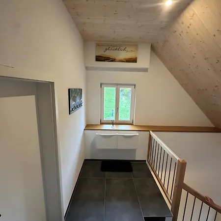 アパート Derday Im *